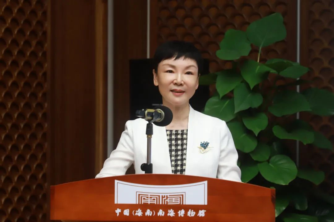 海南省旅游和文化廣電體育廳副廳長寧虹雯致辭